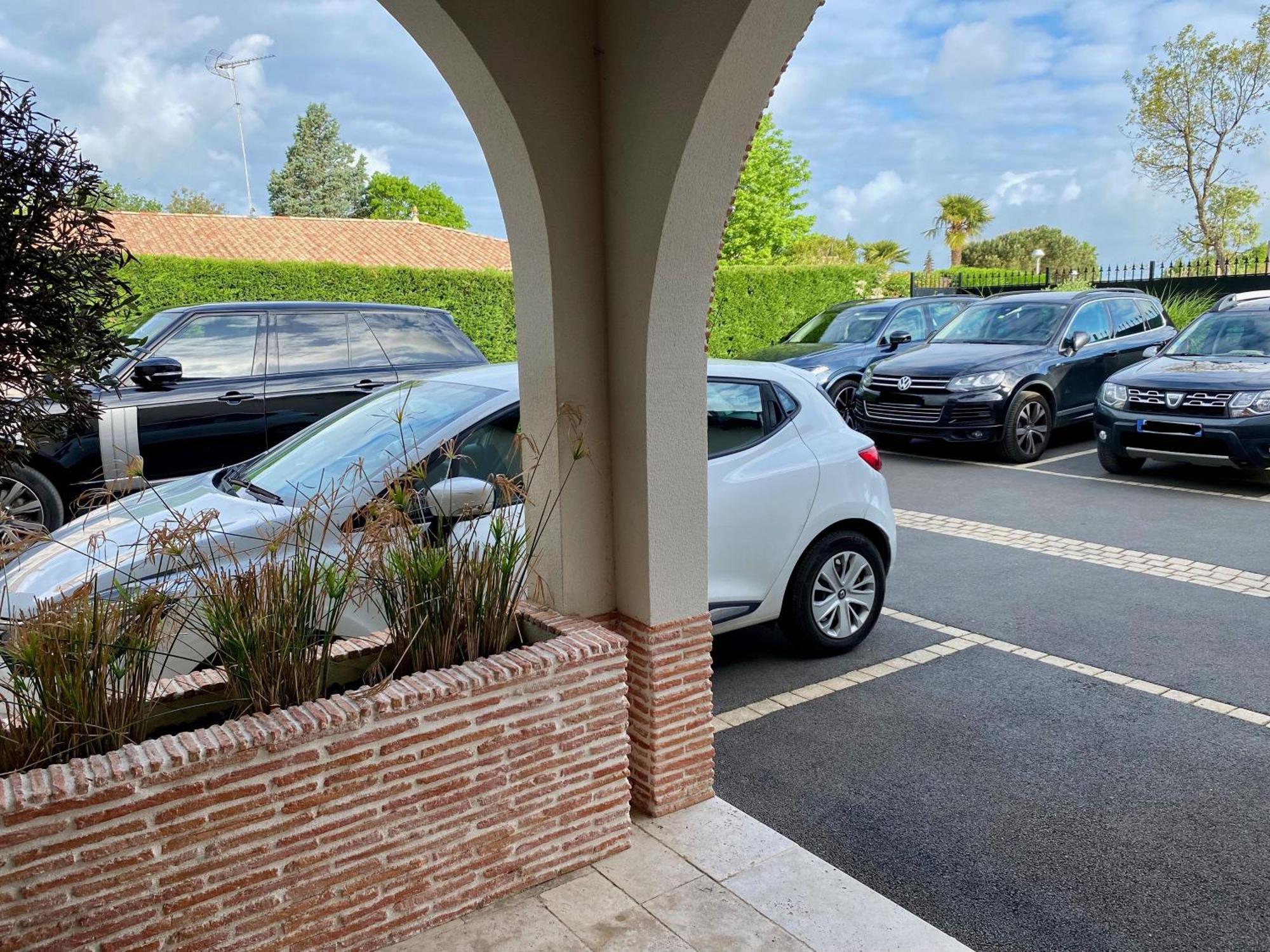 Hotel Particulier - Les Lodges Du Bassin D'Arcachon- Petit-Dejeuner Sur Demande- Prestations Haut De Gamme غوجان-ميستراس المظهر الخارجي الصورة
